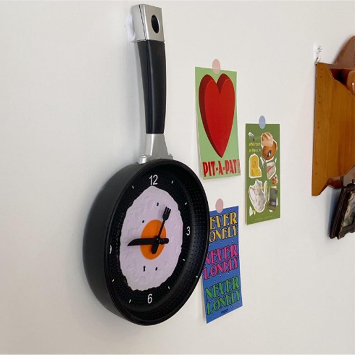Fried Egg Pan Wall Clock Silent Decorative Kitchen Clock