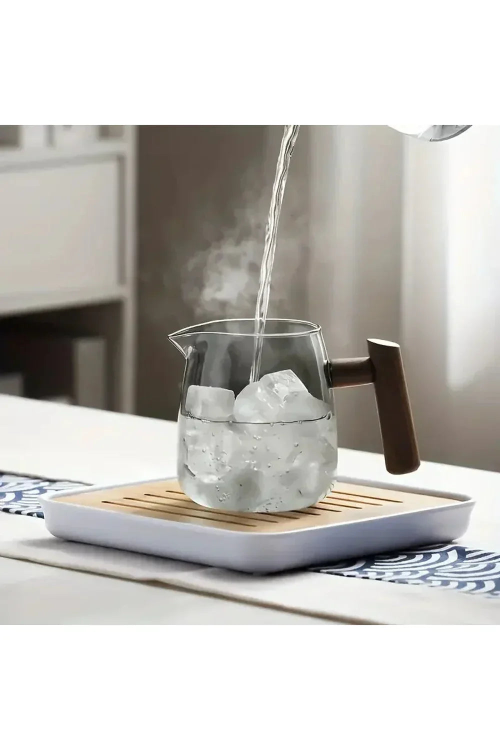 Glass Teapot with Wooden Handle 530 ml
