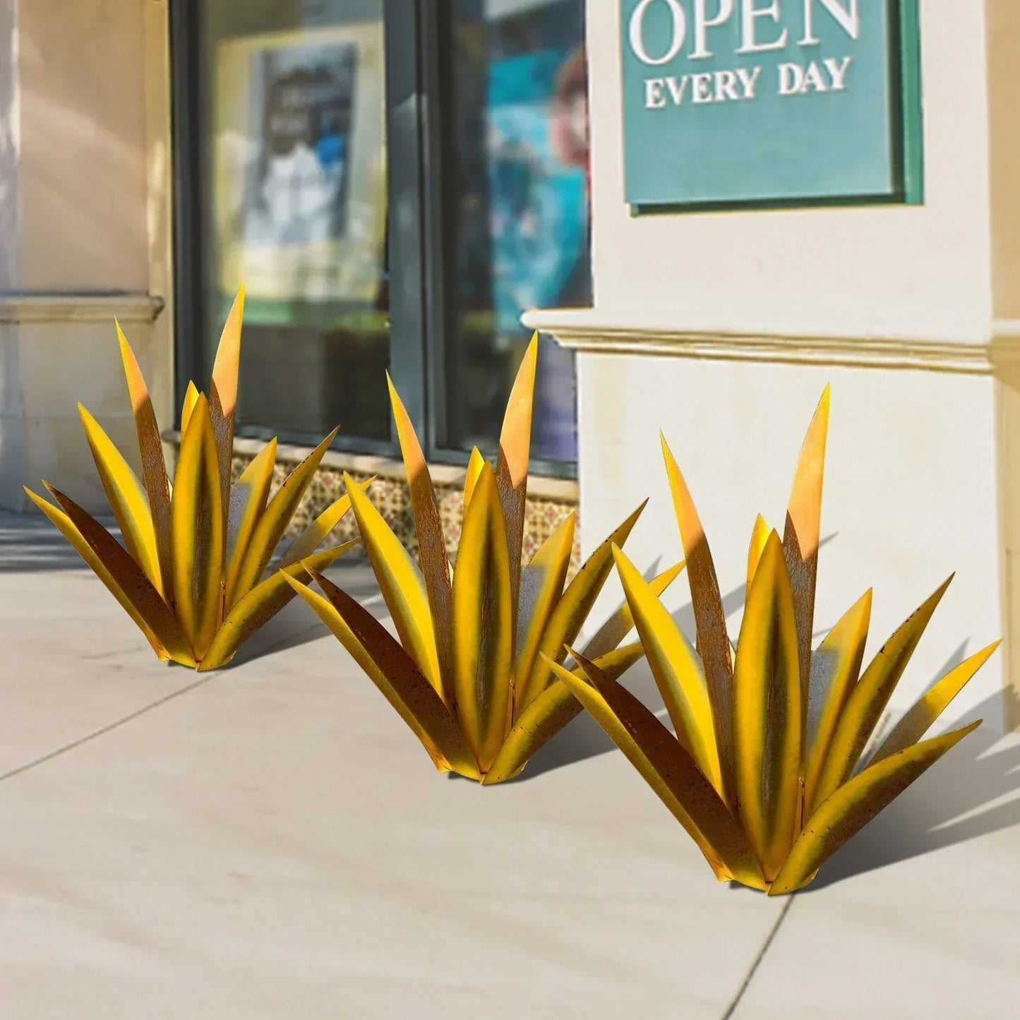 Handcrafted Metal Agave Garden Sculpture with Rust Resistant Finish