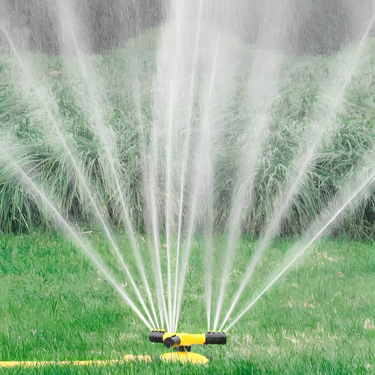 360 Degree Rotating Lawn Sprinkler with Adjustable Water Spray