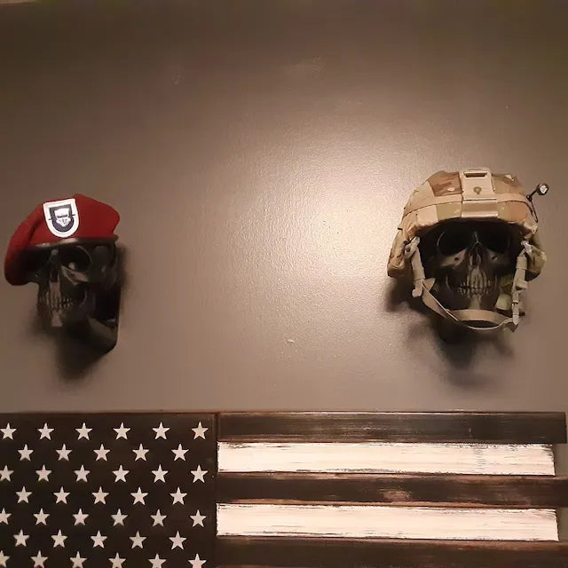 3D Skull Helmet Wall Display Stand