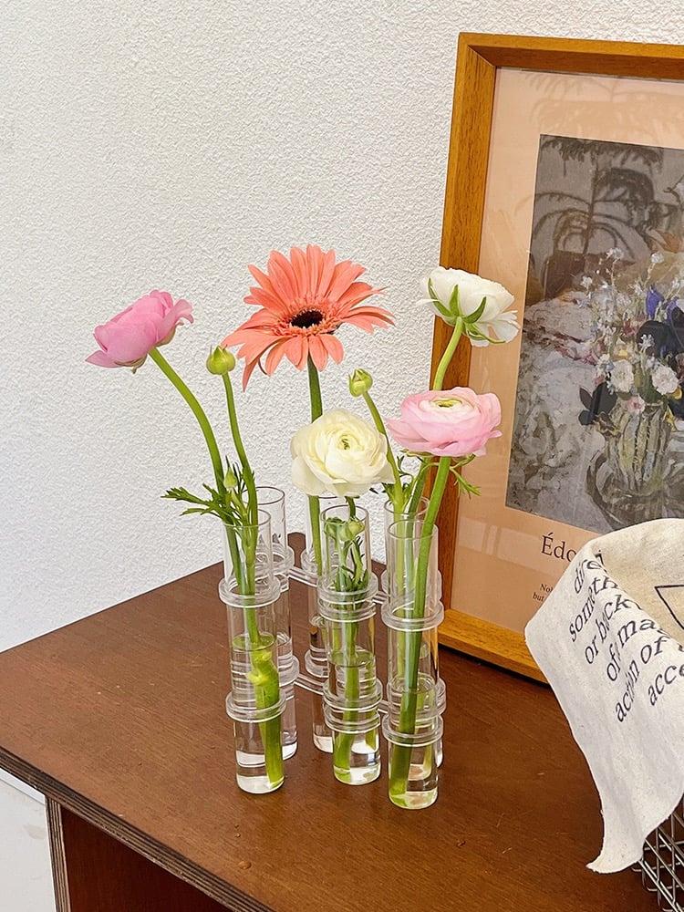Adjustable Glass Tube Flower Vase with Hinged Design