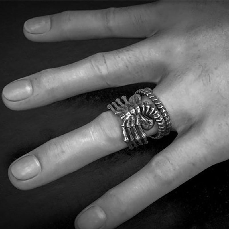 Alien Facehugger Adjustable Alloy Ring