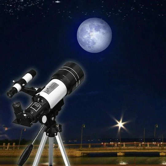 Astronomical Refractor Telescope with 70mm Aperture and Tripod