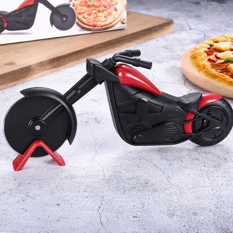 Bicycle Style Wheel Pizza Cutter with Stainless Steel Blades