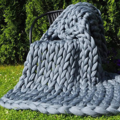 Chunky Knit Throw Blanket Soft Cozy Decorative Blanket