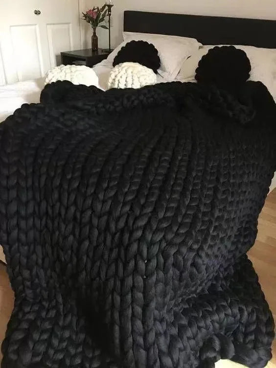Chunky Knit Throw Blanket Soft Cozy Decorative Blanket
