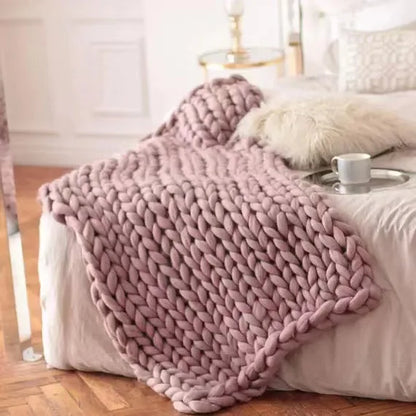 Chunky Knit Throw Blanket Soft Cozy Decorative Blanket