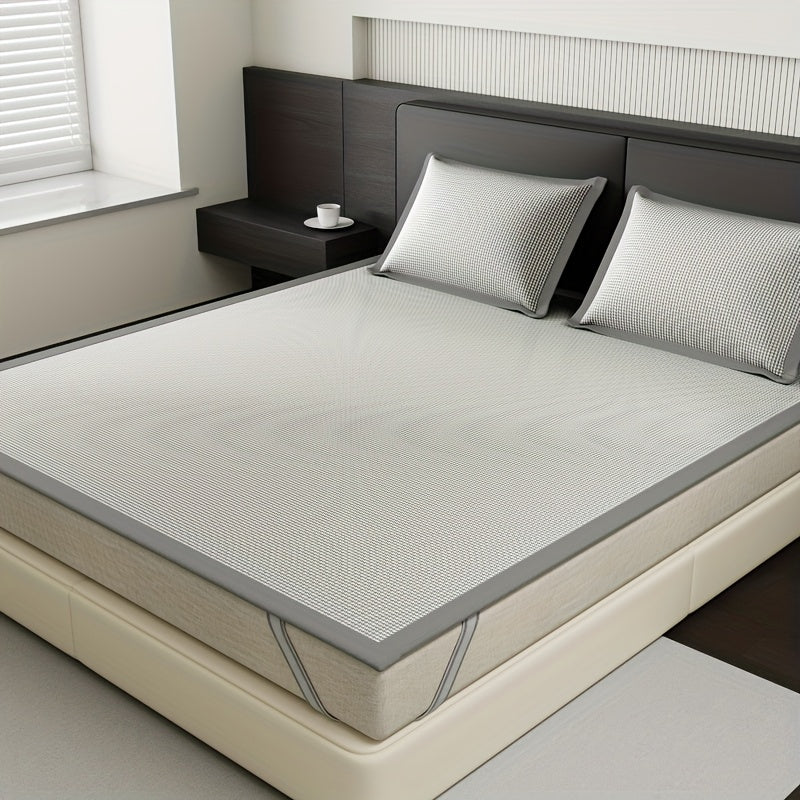Cooling Mattress Protector with Ice Silk Fabric and Breathable Bed Cover