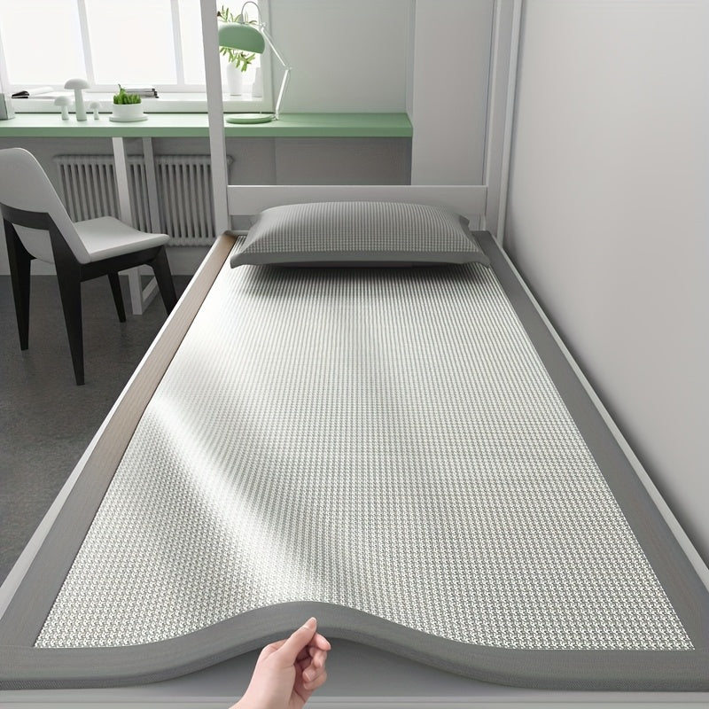 Cooling Mattress Protector with Ice Silk Fabric and Breathable Bed Cover
