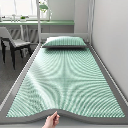 Cooling Mattress Protector with Ice Silk Fabric and Breathable Bed Cover