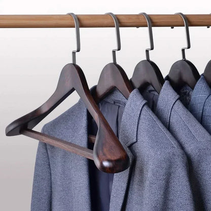 Curved Wooden Clothes Hangers with Metal Hooks