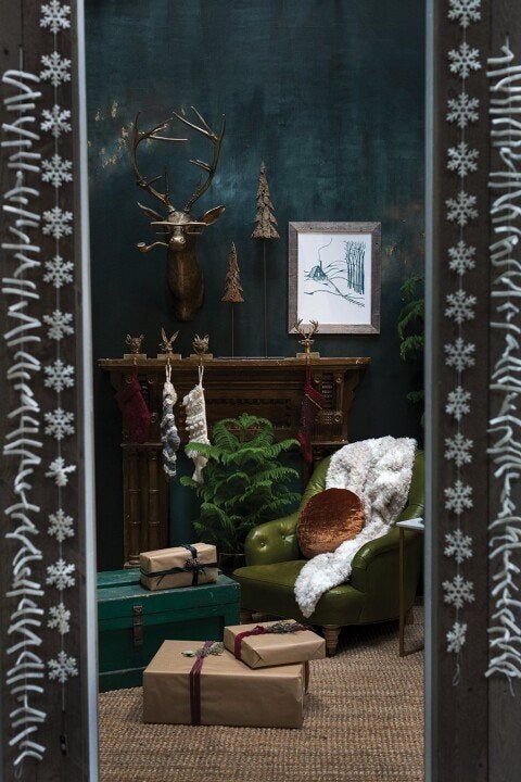 Decorative Animal Head Wall Sculpture for Home