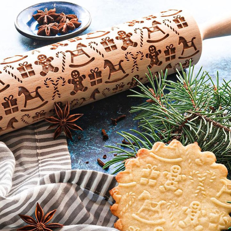 Engraved Wooden Rolling Pin For Decorative Cookies