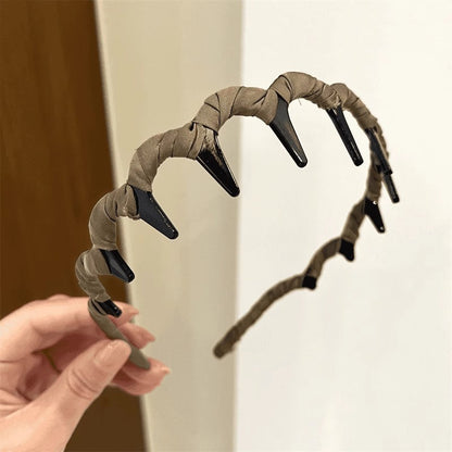 Flexible Hair Styling Headband with Secure Grip Teeth