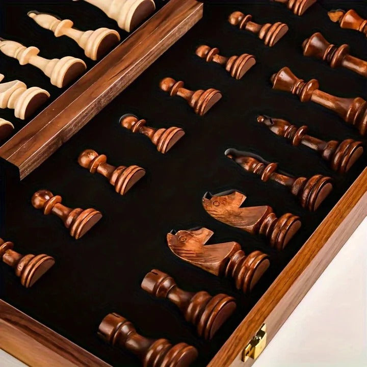Foldable Wooden Chess Set with Handcrafted Pieces