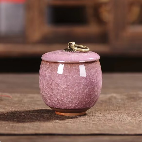Handcrafted Ceramic Pet Memorial Urn Decorative Ashes Keepsake Container for Dogs and Cats
