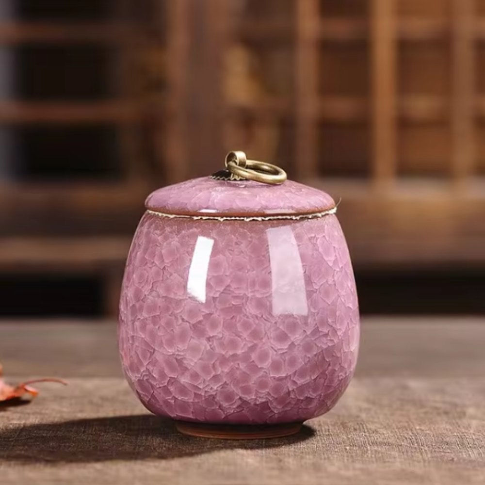 Handcrafted Ceramic Pet Memorial Urn Decorative Ashes Keepsake Container for Dogs and Cats