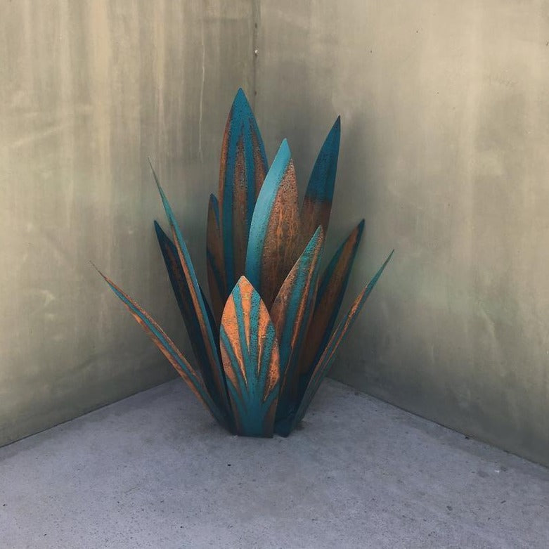 Handcrafted Metal Agave Garden Sculpture with Rust Resistant Finish