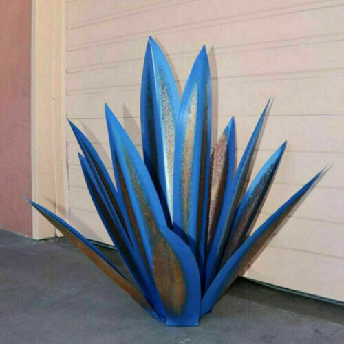 Handcrafted Metal Agave Garden Sculpture with Rust Resistant Finish
