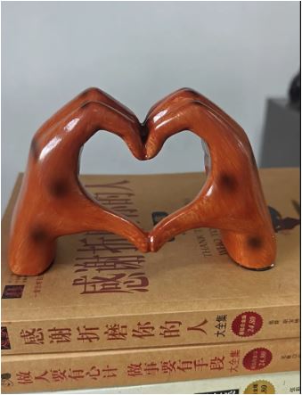 Handcrafted Resin Heart Decoration for Home and Tabletop Decor