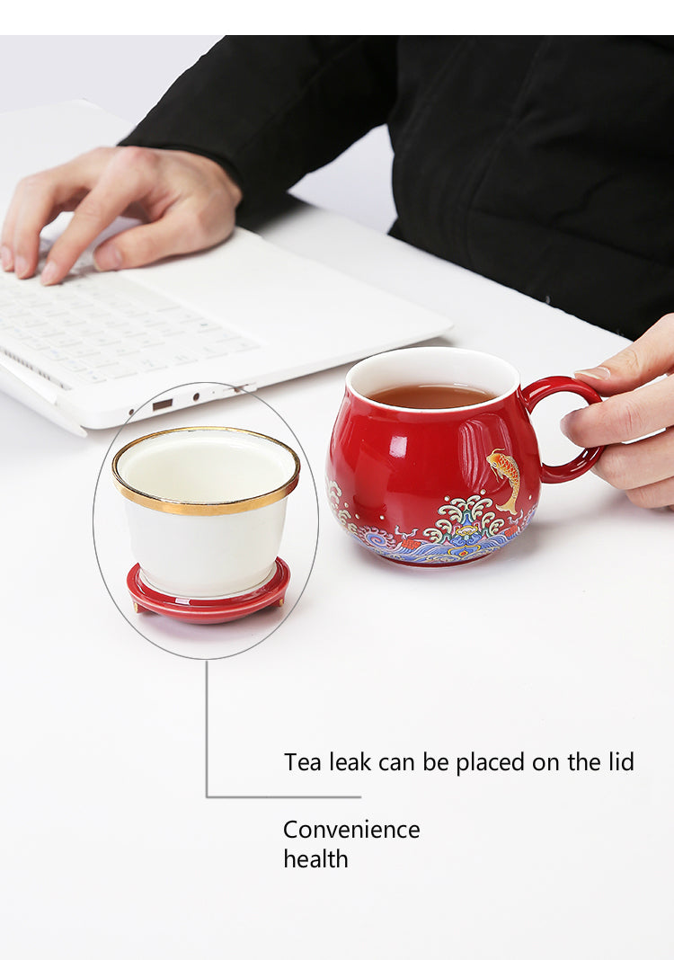 Japanese Porcelain Tea Infuser Mug with Lid