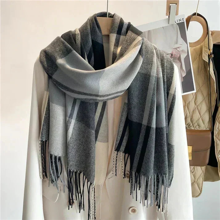 Luxury Warm Checkered Winter Scarf Elegant Soft Fabric Fashion Cold Weather Neck Wrap