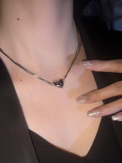 Magnetic Heart Pendant Necklace