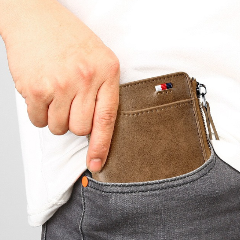 Men's Genuine Leather RFID Blocking Wallet with Card Holder