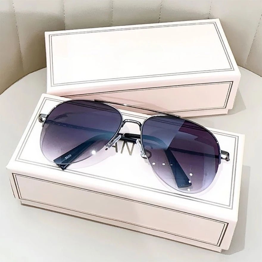 Men’s Gradient Pilot Sunglasses with UV400 Protection
