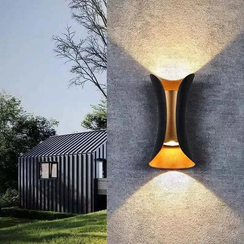 Modern IP65 Waterproof LED Outdoor Wall Light