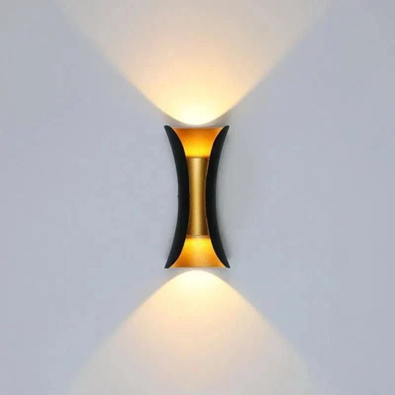 Modern IP65 Waterproof LED Outdoor Wall Light