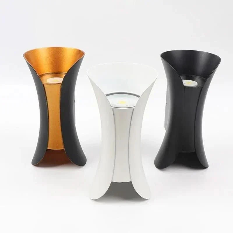Modern IP65 Waterproof LED Outdoor Wall Light