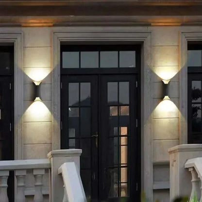 Modern IP65 Waterproof LED Outdoor Wall Light