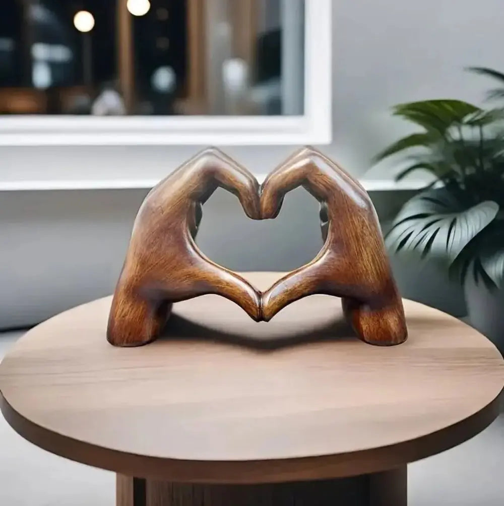 Natural Wood Grain Heart Sculpture Decorative Table Ornament