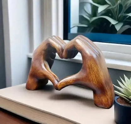Natural Wood Grain Heart Sculpture Decorative Table Ornament