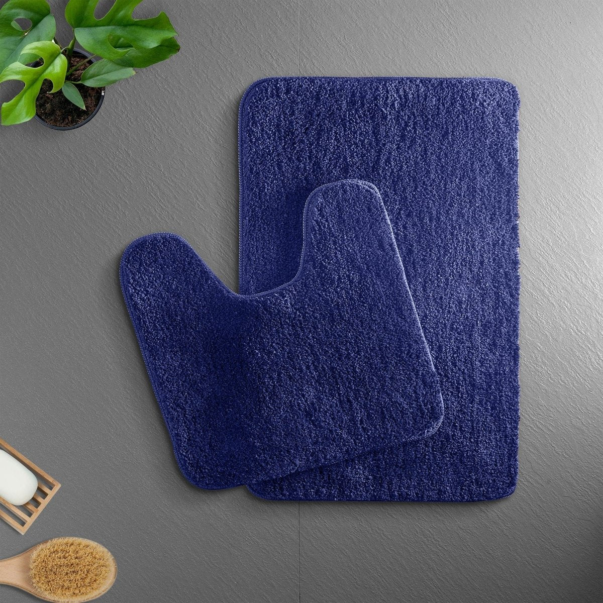 Plush Microfiber Bath Mat with Quick Absorption Non Slip Backing