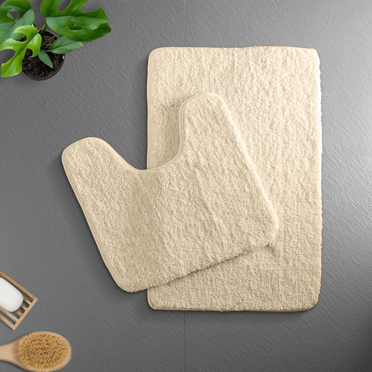 Plush Microfiber Bath Mat with Quick Absorption Non Slip Backing