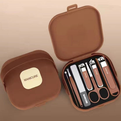 Portable 7 Piece Manicure and Personal Grooming Kit