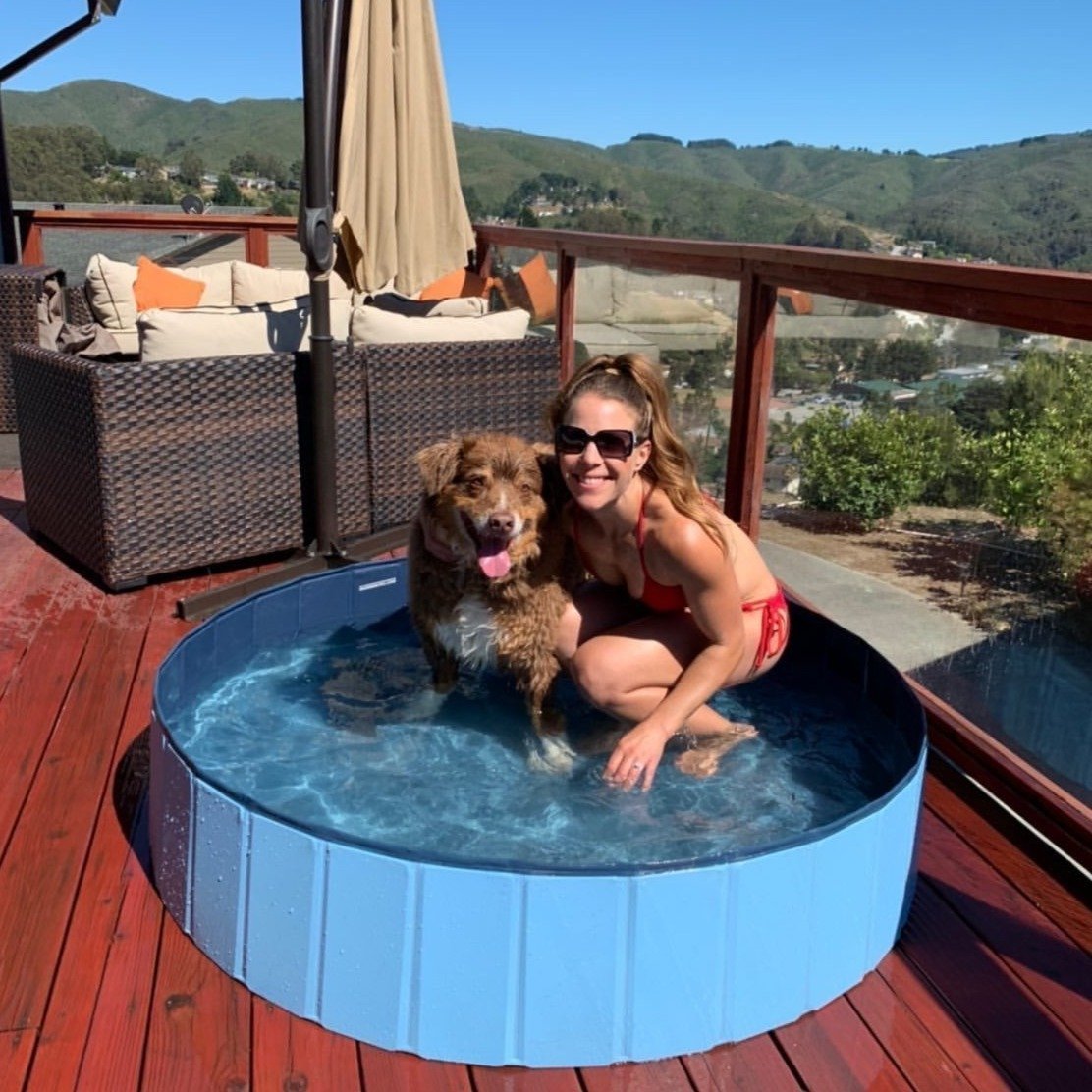 Portable Foldable Dog Pool for Bathing and Play