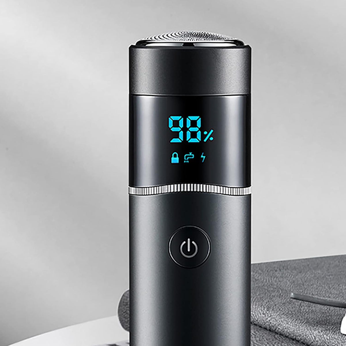 Portable Rechargeable Electric Shaver with Waterproof Design
