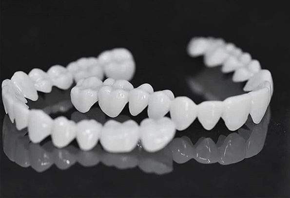 Reusable Natural Look Denture Teeth Set