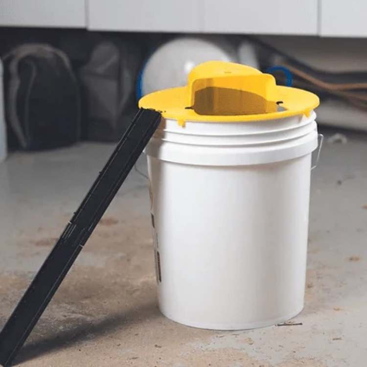 Smart Mouse Trap Automatic Multiple Capture Rodent Control