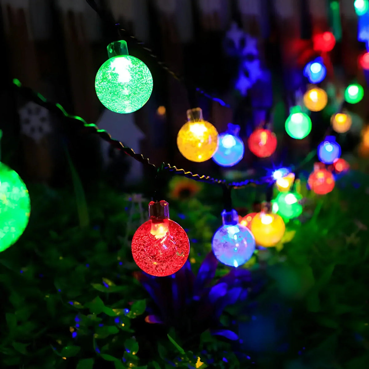 Solar Crackled Glass Globe Garden Lights
