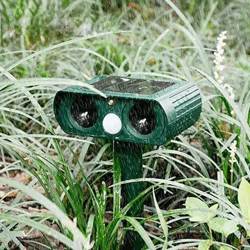 Solar Powered Ultrasonic Animal Repeller with PIR Motion Sensor