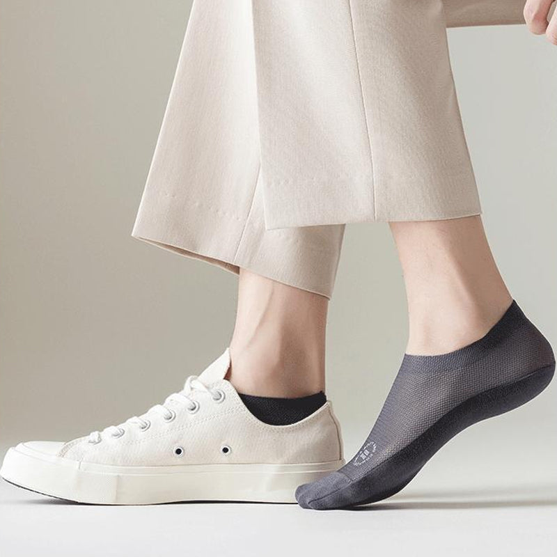 Ultra Thin No Show Liner Socks with Non Slip Grip
