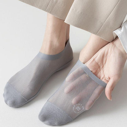 Ultra Thin No Show Liner Socks with Non Slip Grip