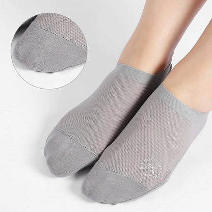 Ultra Thin No Show Liner Socks with Non Slip Grip